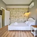 La Mira Alacati 호텔 2*
