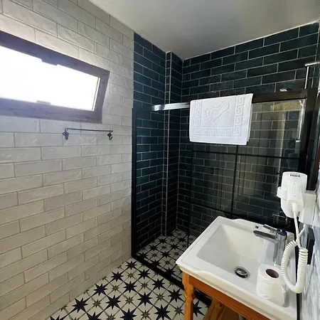 La Mira Alacati Szálloda 2*