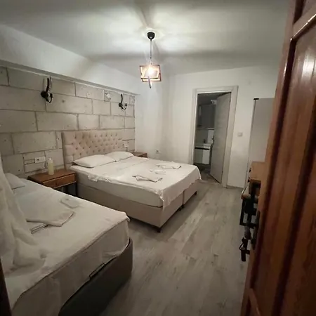 La Mira Alacati Szálloda 2*