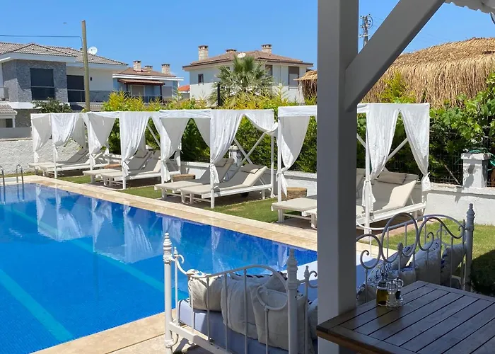 Szálloda La Mira Alacati 2*